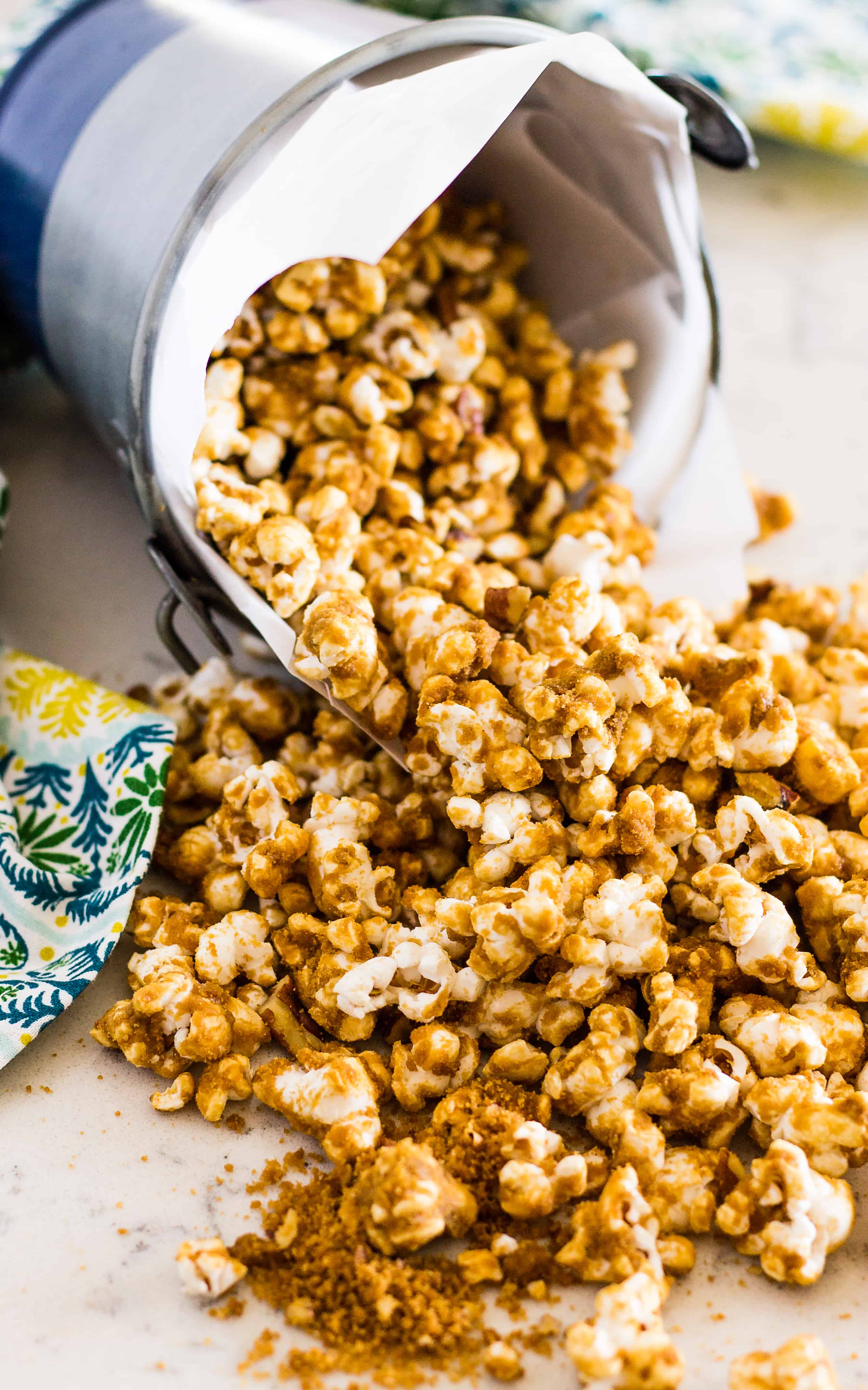 chrupiąca słodka i słona Babcina kukurydza karmelowa | weź dwa Tapas | #CaramelCorn #PopcornRecipe #CaramelPopcorn #EasyCaramelCorn #SummerSnacks #SnacksToShare #GlutenFreeSnacks's Caramel Corn - caramel corn | Take Two Tapas | #CaramelCorn #PopcornRecipe #CaramelPopcorn #EasyCaramelCorn #SummerSnacks #SnacksToShare #GlutenFreeSnacks