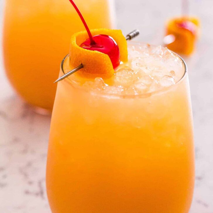 Best Bahama Mama Cocktail {Skinny Version} - Take Two Tapas