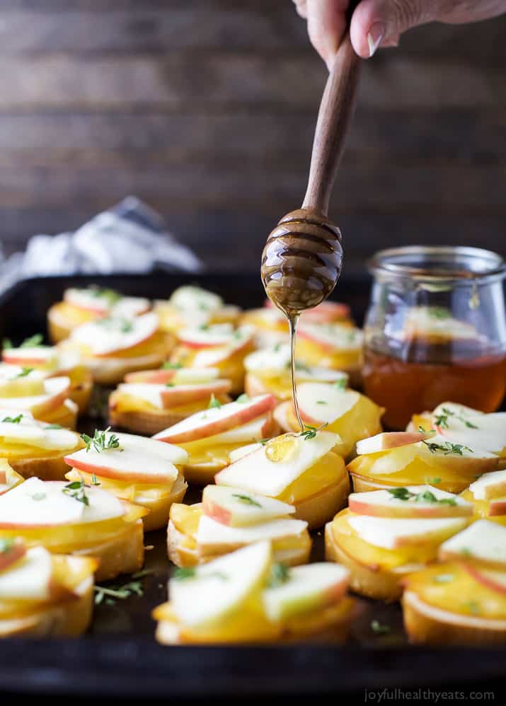 Smoked Gouda Apple Crostini | Fall Crostini