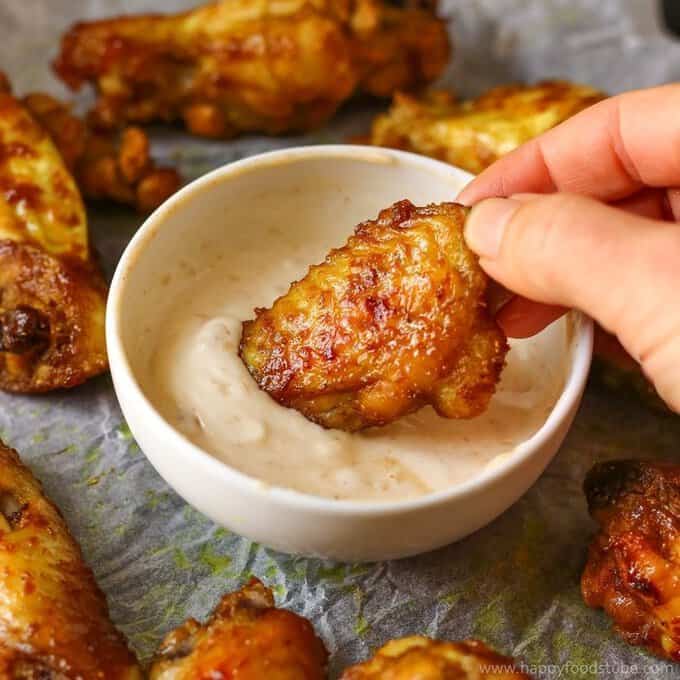 baked curry chicken wigs with mango chutney