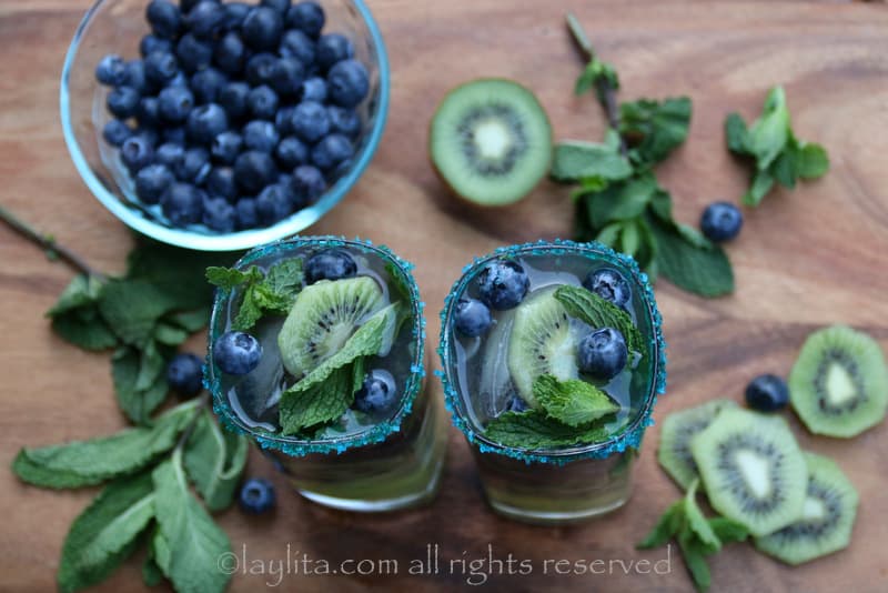 Kiwi blueberry mojito cocktail