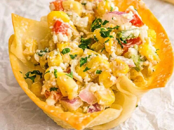 Avocado and Corn Salsa Wonton Cups - The Foodie Takes Flight