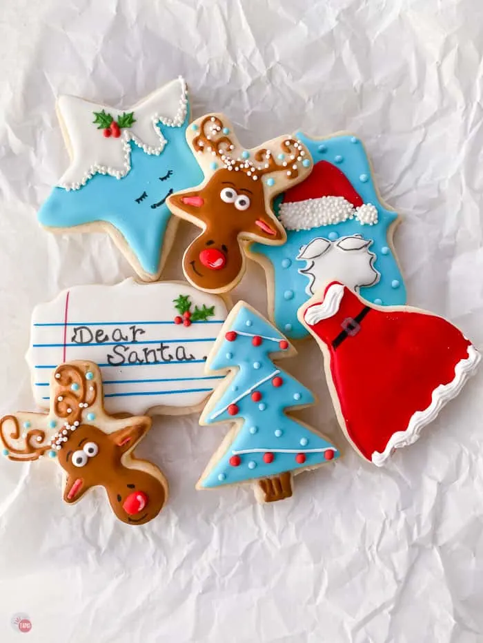 Pretty Christmas Sugar Cookies (Easy) Take Two Tapas