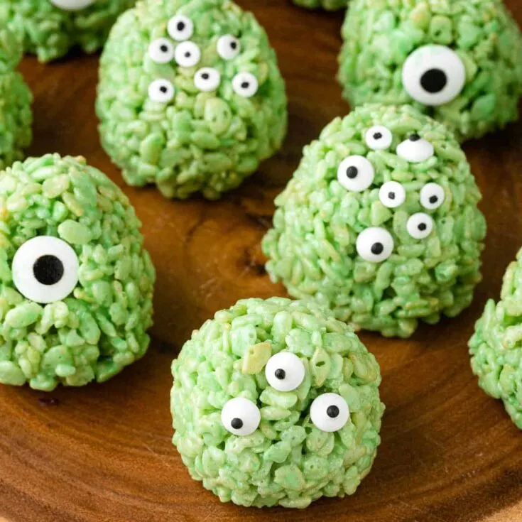 Halloween Rice Krispie Treats with M&Ms - Barefoot In The Pines