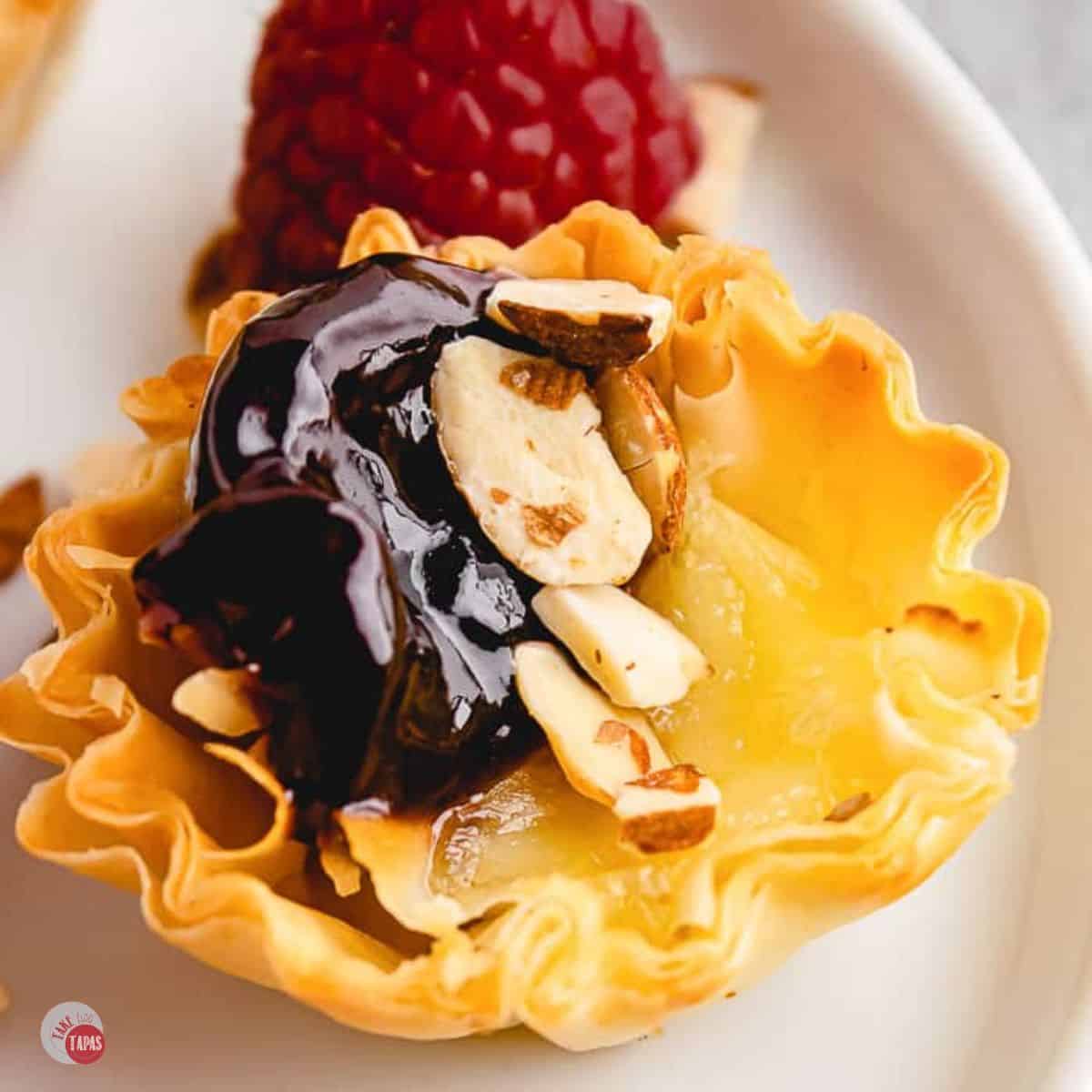 raspberry brie phyllo bites